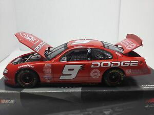 �y���������z�͌^�ԁ@�X�|�[�c�J�[�@�_�C�J�X�g�X�P�[�����r���G���I�b�g�_�b�W�c�[���R���N�^�[�Y�N���unascar diecast 124 scale 9 bill elliott dodge 2001 mac tools collectors club