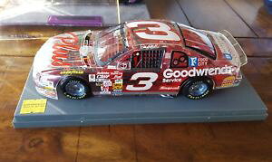 �y���������z�͌^�ԁ@�X�|�[�c�J�[�@revell plastic model3 124 scale plus daleearnhardtrevell plastic model 3 124 scale plus dale earnhardt