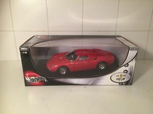 �y���������z�͌^�ԁ@�X�|�[�c�J�[�@�t�F���[���X�P�[�����f���J�[hotwheels 196069 ferrari 250 lm 118 scale model car 23914
