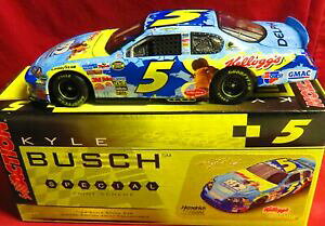 yz͌^ԁ@X|[cJ[@ANVeJPbOL[uACXJC{bV124 action 2006 monte carlo 5, kelloggsice age 2, kyle busch