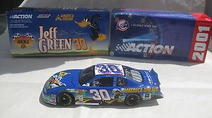 �y���������z�͌^�ԁ@�X�|�[�c�J�[�@nascar 30�W�F�t�O���[�������e�J����124�_�C�J�X�g2001rare nascar 30 jeff green signed looney tunes monte carlo 124 scale diecast 2001