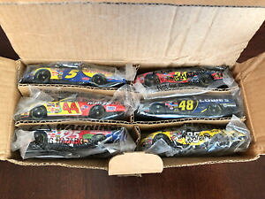 �y���������z�͌^�ԁ@�X�|�[�c�J�[�@2006�W�~�[�W�����\���W�F�t�S�[�h���J�C���u�b�V���P�[�V�[�~�A�[�Yhms 6promo164�Z�b�g2006 jimmie johnson jeff gordon kyle busch casey mears hms 6 car promo s