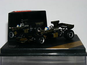 �y���������z�͌^�ԁ@�X�|�[�c�J�[�@���[�^�X���j�[�s�[�^�[�\�����i�Rquartzo q4069 lotus 72e ronnie peterson 1974 monaco gp ltd ed 143