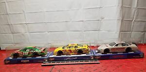 �y���������z�͌^�ԁ@�X�|�[�c�J�[�@�i�X�J�[�X�P�[���R���N�^�[lot of 3 nascar winners circle 124 scale collector cars