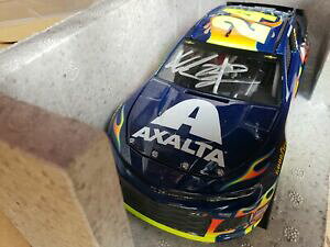 yz͌^ԁ@X|[cJ[@EBAoCTCJ}X^[GiW[2018 william byron 24 autographed axalta camaro zl1 nascar 124 monster energy