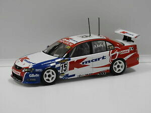 yz͌^ԁ@X|[cJ[@ABz[fRh[}[gP[I[gA[g143 holden vy commodore kmart rkelly 2004 15 auto art 60461
