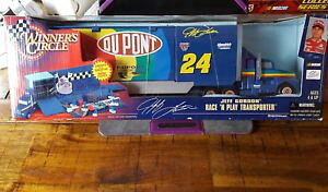 �y���������z�͌^�ԁ@�X�|�[�c�J�[�@listingwinners circle�P24 jeff gordon racen play transporter 1999 nib listingwinners circle ~ 24 jeff gordon race n play tr