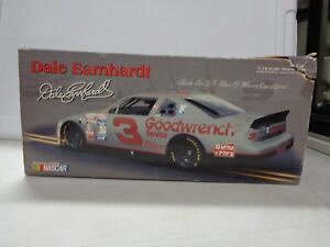 yz͌^ԁ@X|[cJ[@EBXgJbv[VOfCA[n[gdale earnhardt thanks for 25 years of winston cup racing 118