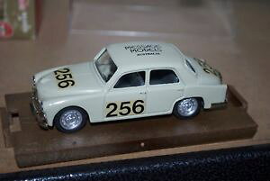 【送料無料】模型車 スポーツカー ミグリア1950メッセージbrumm 143アルファロメオ1900 90hpミルオーストラリアモデルbrumm 143 alfa romeo 1900 90hp mille miglia 1950 message models australi