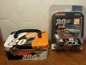 yz͌^ԁ@X|[cJ[@gj[X`[gz[f|eJ_CJXgyCgtony stewart 2004 20 164 monte carlo diecast in tin home depot reverse paint