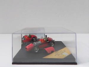 yz͌^ԁ@X|[cJ[@tF[tXOv}CNz[\[~gquartzo q4129 ferrari 500f2 winner french gp53 mike hawthorn mint boxed 143