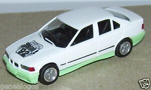 yz͌^ԁ@X|[cJ[@}CNzzCgEH[^[O[Cmicro herpa ho 187 bmw 325 i bicolour white water green rai 92