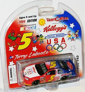 【送料無料】模型車 スポーツカー チーム5 chevy nascar2004*ケロッグオリンピア*テリーlabonte 164team caliber 5 chevy nascar 2004 * kelloggsolympia * terry labonte 164