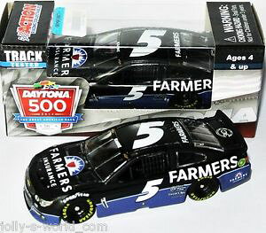 �y���������z�͌^�ԁ@�X�|�[�c�J�[�@���P�[�V�[2014 chevy testcar nascar 5 farmers insurance kasey kahne 164 lionel
