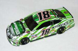 yz͌^ԁ@X|[cJ[@g^JCubV18 toyota nascar 2017 * interstate batteries * kyle busch 164 lionel