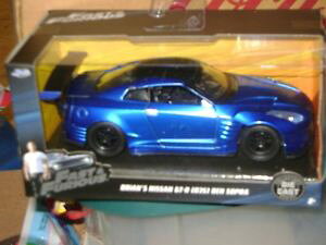 �y���������z�͌^�ԁ@�X�|�[�c�J�[�@fast and furious 132 scale die cast briansnissan gtrr35ben soprafast and furious 132 scale die cast brians nissan gtr r35