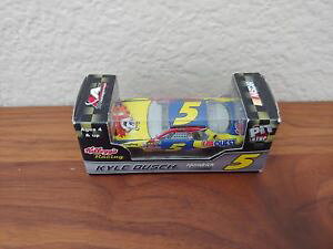 yz͌^ԁ@X|[cJ[@JCubVANVsbg_CJXg2007 5 kyle busch kelloggs carquest 164 ma action pit stop diecast mip