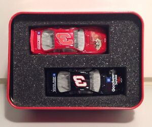 �y���������z�͌^�ԁ@�X�|�[�c�J�[�@�f�C���A�[���n�[�g�V�j�A���z�b�g�^�Y�Z�b�gdale earnhardt sr 3~hot property tin set~goodwrench~taz~limited 2492