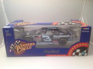 yz͌^ԁ@X|[cJ[@124_CJXg2001nascarfCAn[ggoodwrenchIIEBi[YT[N2001 nascar dale earnhardt goodwrench oreo winners circle diecast 124