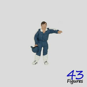 yz͌^ԁ@X|[cJ[@605dzCg^143 o605d car racer white metal figure 143 o scale