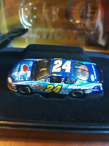 �y���������z�͌^�ԁ@�X�|�[�c�J�[�@�W�F�t�S�[�h���y�v�V�G���[�g2004 jeff gordon pepsi shards 164 elite free shipping