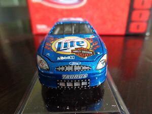 yz͌^ԁ@X|[cJ[@EH[X~[Cgn[[_rbh\tH[hg[XANVrusty wallace 2 miller lite harley davidson 2000 ford taurus action 164