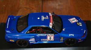 yz͌^ԁ@X|[cJ[@XJCCnissan skyline gtr r32 avd 118 autoart
