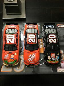 yz͌^ԁ@X|[cJ[@ANVgj[X`[gJ{`z[f|Zbgaction 2002 tony stewart 132 3 car set 12004 great pumpkin home depot rcca
