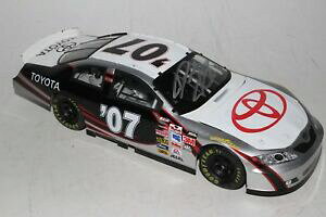 yz͌^ԁ@X|[cJ[@TCg^Jautographed 7 toyota camry nascar