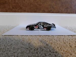 yz͌^ԁ@X|[cJ[@fCA[n[g`[h`hXT[NTCdale earnhardt autographed by richard childress 2000 oreo winners circle 124