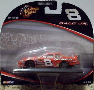 yz͌^ԁ@X|[cJ[@[hV[YeXgJ[bgdale jr winnerfs circle 05 world series amp; 2006 bud amp; 2006 test car 164 lot