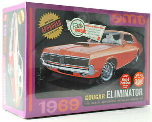 yz͌^ԁ@X|[cJ[@}[L[N[K[IWXP[vX`bNfJ[Lbgamt 1969 mercury cougar molded in orange 125 scale plastic model car kit 912