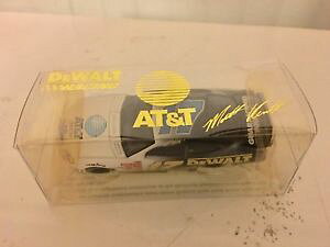 yz͌^ԁ@X|[cJ[@[X}bgT[rXv[V164 17 dewalt racing matt kenseth atamp;t services pvc promo