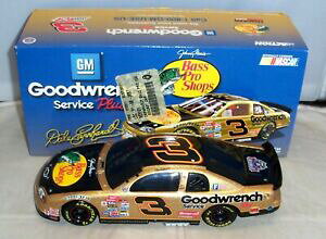 �y���������z�͌^�ԁ@�X�|�[�c�J�[�@�A�N�V�������o�X�v���V���b�v�f�C���A�[���n�[�g124 action 1998 3 gm goodwrench bass pro shops dale earnhardt sr nib