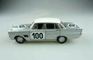 �y���������z�͌^�ԁ@�X�|�[�c�J�[�@�x���c�Z���A�t�B���X�p�{�b�N�X listingmercedes benz 300 se rear fin 1964 spa 24h vitesse 143 without box 504754