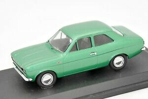 �y���������z�͌^�ԁ@�X�|�[�c�J�[�@�t�H�[�h�G�X�R�[�g�O�A�e�}���O���[�����^����replicar trofeu 143 ford escort 1300 gt green metal 1968 502 with its box