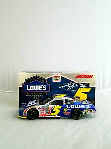 yz͌^ԁ@X|[cJ[@2004JCubV5[YV{[eJrccaANV124_CJXgnascar2004 kyle busch 5 lowes chevrolet monte carlo rcca action 124 diecast nasc