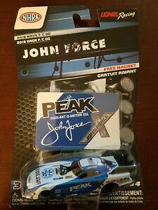 �y���������z�͌^�ԁ@�X�|�[�c�J�[�@�T�C���W�����t�H�[�X�s�[�N�J�}��2018 lionel 164 nhra autographed john force peak camaro