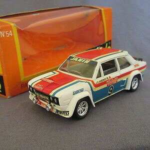 yz͌^ԁ@X|[cJ[@\bhtBAbgAog[439d solid 54 fiat abarth 131 rally 9 andruet 143