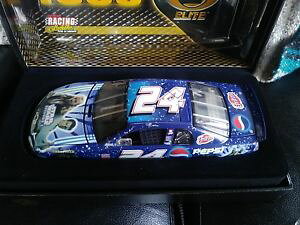 yz͌^ԁ@X|[cJ[@WFtS[h124ANVrcca_CJXgelite 1999X^[EH[Y65137500jeff gordon 124 action rcca diecast elite 1999 star wars 65137500