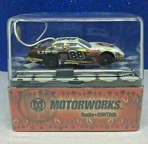 yz͌^ԁ@X|[cJ[@fCWbg88 dale jarrett ups nascar radio control rare motorworks 164