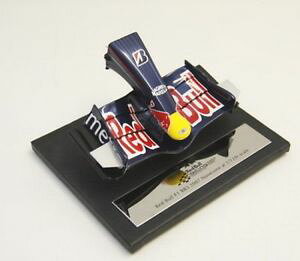 �y���������z�͌^�ԁ@�X�|�[�c�J�[�@���b�h�u���m�[�Y�t�H�[�~����red bull rb 3 nose nosecone formula 1 2007