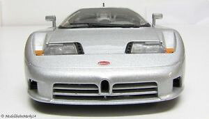 �y���������z�͌^�ԁ@�X�|�[�c�J�[�@bburago�u�K�b�e�Beb 1101991124bburago bugatti eb 110 silver metallic 1991 scale 124