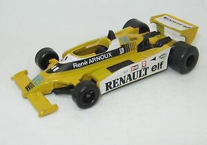 yz͌^ԁ@X|[cJ[@yaxon renault[VO`[^[{rene arnouxitalyyaxon renault racing team turbo rene arnoux made italy yellow