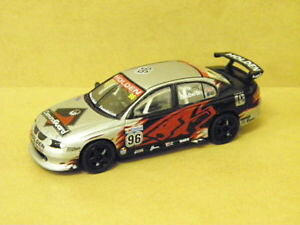 �y���������z�͌^�ԁ@�X�|�[�c�J�[�@�z�[���f�������O���C�I���Y�R���h�[���A���x���g���r�A���e164 holden vx young lions commodore tdalberto 2003 96 biante b640601t