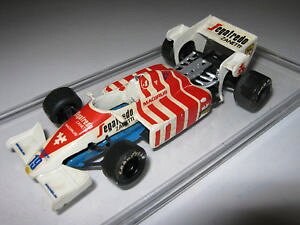 yz͌^ԁ@X|[cJ[@V[P[Xn[gtgZi143 toleman hart tg183 a senna 1983 merikit handbuilt car in showcase