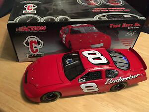 【送料無料】模型車 スポーツカー nascar 2005デールjr8nascar 2005 dale jr 8 test car