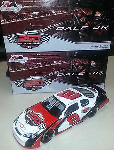 yz͌^ԁ@X|[cJ[@fCA[n[gWjAdale earnhardt jr 2006 250th consecutivos inicio 124 accin coche de metal