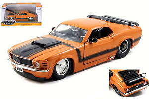 yz͌^ԁ@X|[cJ[@tH[hX^O429 1970IW124fjadaford mustang boss 429 1970 orange 124 model jada toys