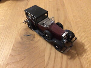 �y���������z�͌^�ԁ@�X�|�[�c�J�[�@listingrio�C�^���A���f���J�[isotta fraschini tipo 8a143 listingrio made in italy model car isotta fraschini tipo 8a, scale 143